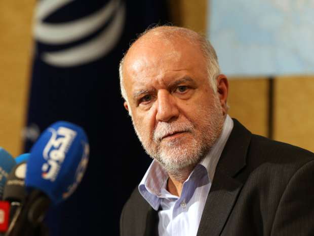 Iran's oil exports are due to reach 2 million bpd in the Iranian month that ends on March 19, up from 1.75 million in the previous month, oil minister Bijan Zanganeh said on Sunday.