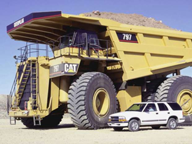 Finning is planning more job cuts.