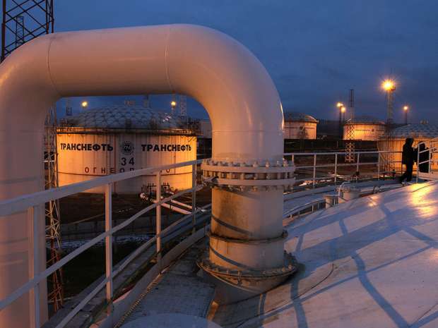 Oil storage tanks are seen at the OAO Transneft transfer station Starolikeyevo, in Kstovo, near Nizhny Novgorod, Russia.