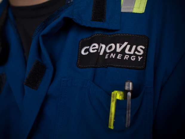 Cenovus Energy's latest workforce cuts bring total staff cuts to about 1,600 since the end of 2014, leaving total staff numbers down 31 per cent at 3,600 employees.